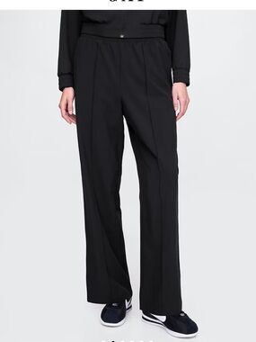 GapFit Tech High Rise Split-Hem Pants
